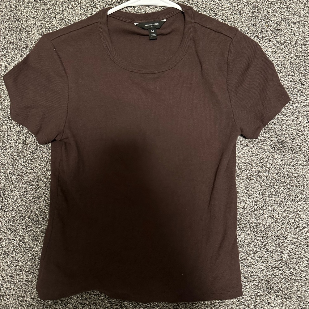 Banana Republic Brown Ribbed Tee in M